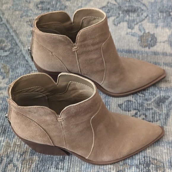 Vince Camuto Gradesha High Block Heel Booties in Tortilla - Picture 4 of 11